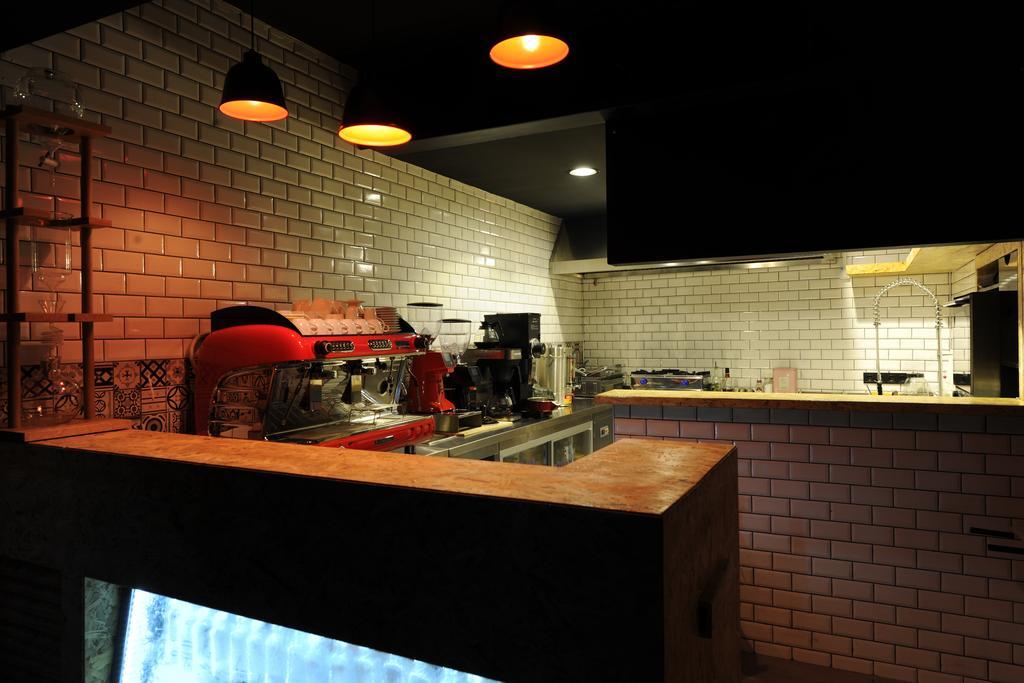 Role Street Hostel อันตัลยา ภายนอก รูปภาพ