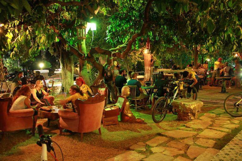Role Street Hostel อันตัลยา ภายนอก รูปภาพ