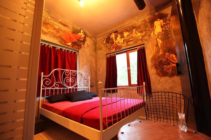 Role Street Hostel อันตัลยา ภายนอก รูปภาพ